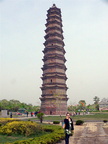 f7Iron-pagoda-KaifengP1010706