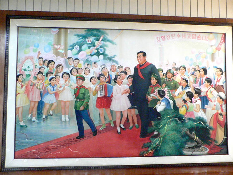 c102Pyongyang-childrens-palaceP1010651.jpg